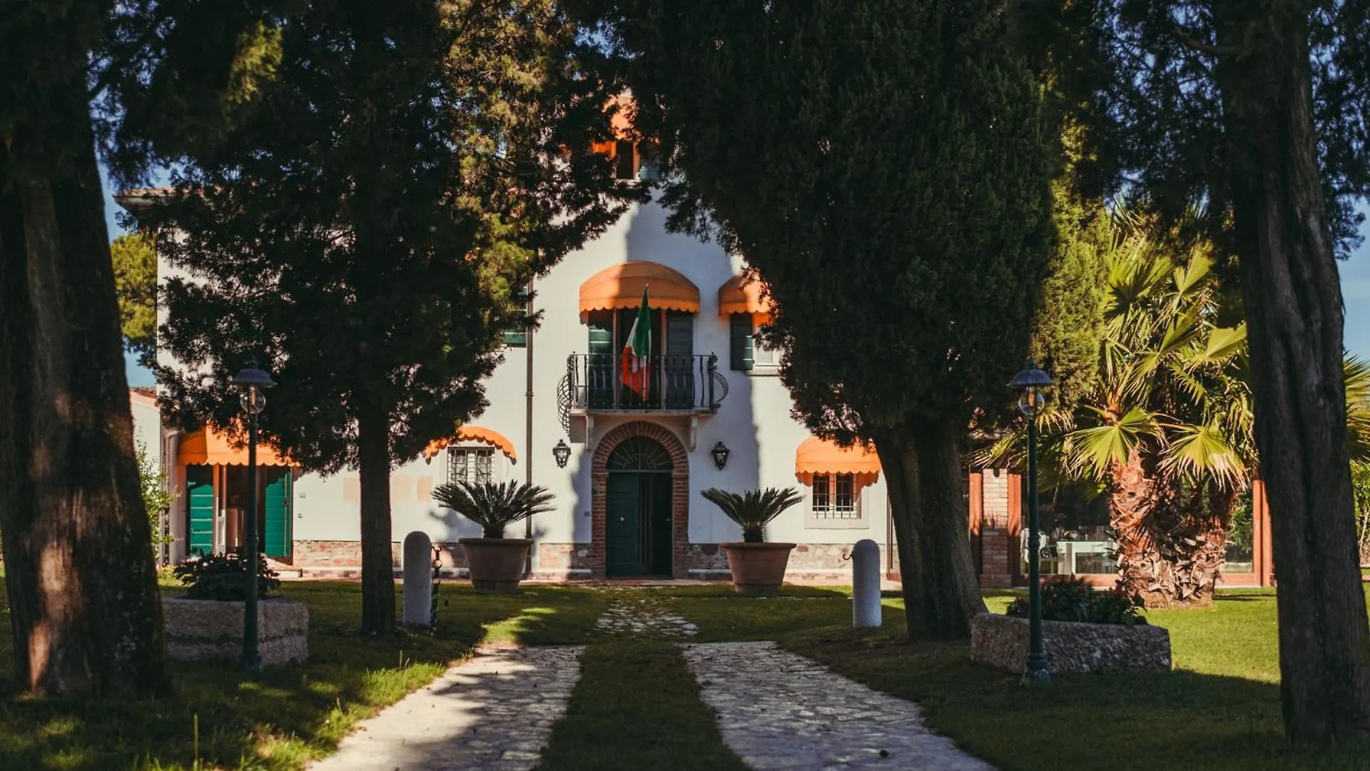 Apartment Villa Kennedy - Bob Sirmione 0*,  Italie